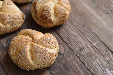 Multigrain rolls, Kaiser buns 