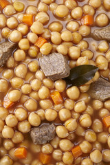 Chickpeas with meat