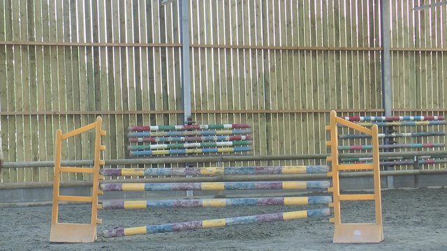 d&eacute;robade au ralenti avant l'obstacle
