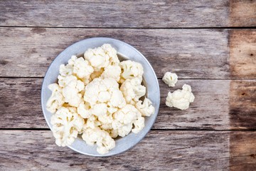 Fresh raw cauliflower in bowl