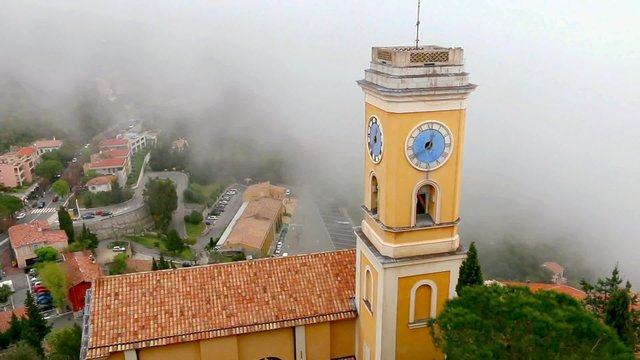 L'&eacute;glise du village perch&eacute; d' Eze
