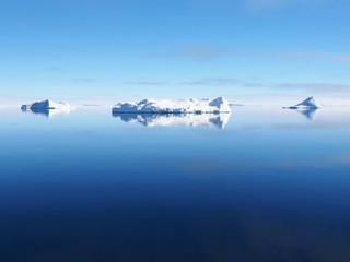 Fototapeta na wymiar Antarctica iceberg landscape