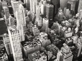 Rollo Schwarz-Weiß-Ansicht von Midtown New York City © kmiragaya