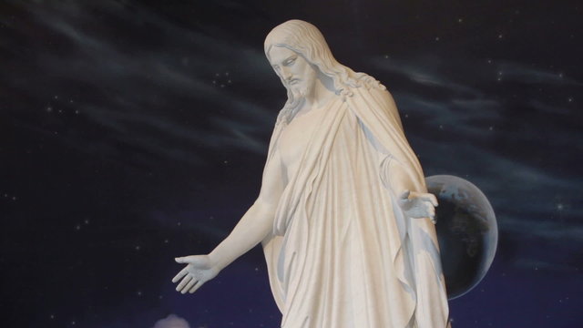 Christus statue pan across heaven and earth P HD 8666