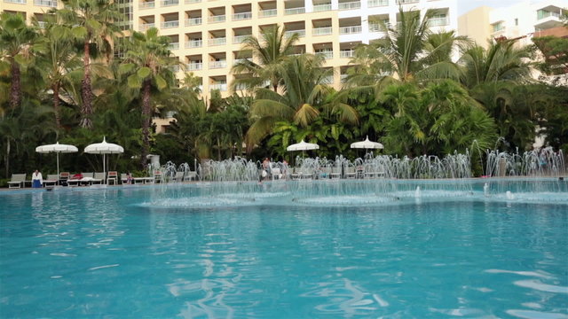 Swimming pool luxury hotel fountain HD 3627
