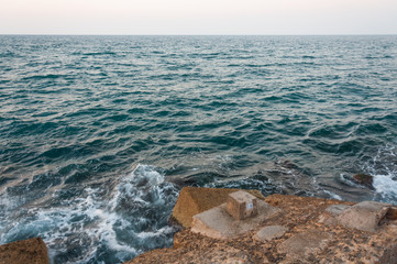 Vista del mar Mediterráneo en Gandia, Valencia, España