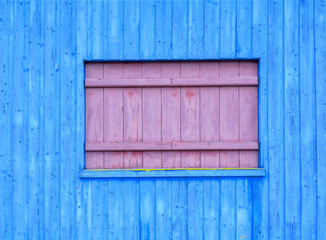 blue wooden