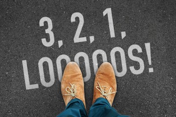 th n 3 2 1 looooos I