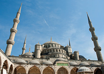 Fototapeta na wymiar The Blue Mosque, (Turkish: Sultanahmet Camii), Istanbul, Turkey