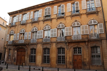 Fototapeta na wymiar Aix-en-Provence Maison