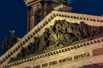 Fototapeta premium sculpture on the roof of the st.Isaac cathedral in St. Petersburg, Russia