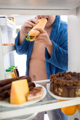 Man on diet takes unhealthy wrong food