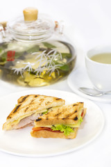 sandwich and tea