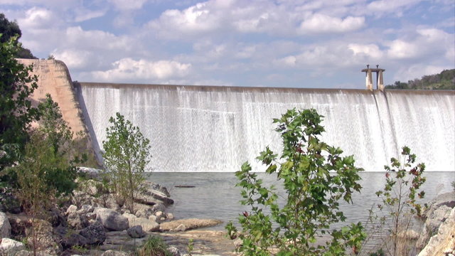 Diversion Dam over spillway shoreline HD