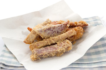 Deep fried sliced banana and taro