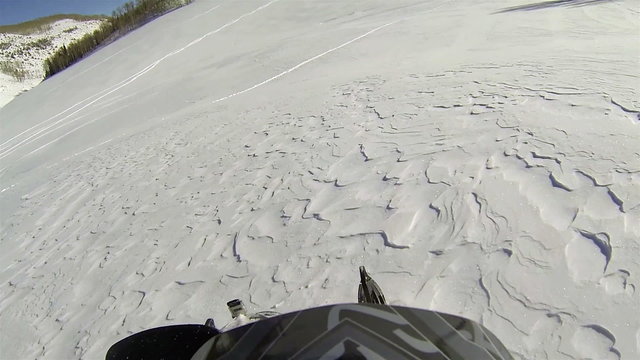 Snowmobile hill climb fun and recreation HD 3001