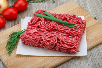 Raw minced meat