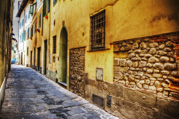 narrow street in Pistoia old town