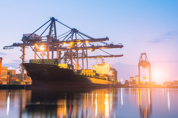 Containers loading Shipping by crane