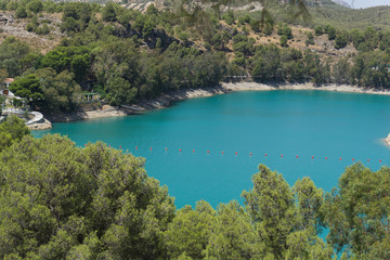 Vista del pantano del Chorro en M&aacute;laga