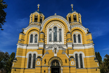 Fototapeta na wymiar St. Vladimir Cathedral (or Volodymyrsky Cathedral). Kiev, Ukraine. 