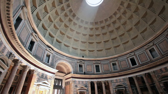 Rome Pantheon interior sun beam 0496