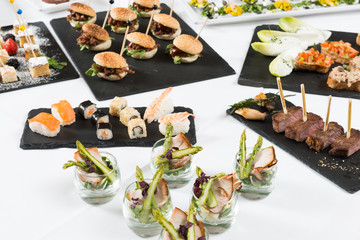 Fingerfood-Buffet in der Gastronomie