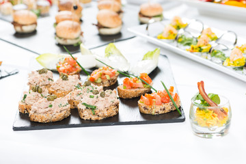 Fingerfood-Buffet in der Gastronomie