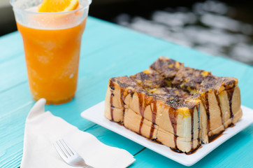 Toast Bread Pudding with chocolate