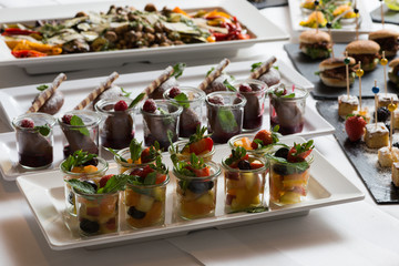 Fingerfood-Buffet in der Gastronomie