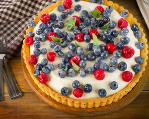 Cheese Cake with fresh berries