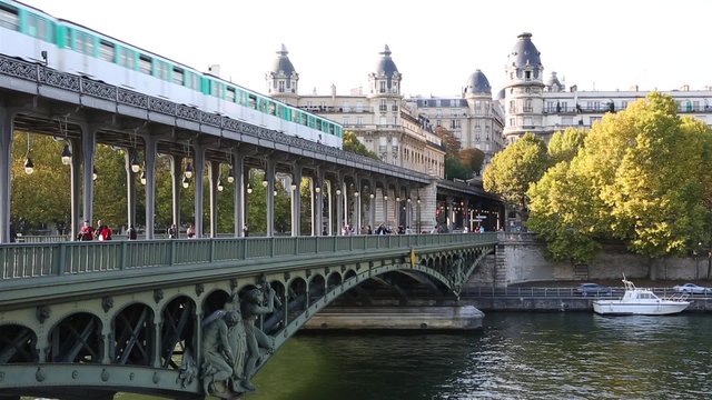 Paris, Aerial Metro view, HD (1920X1080, 25 fps)