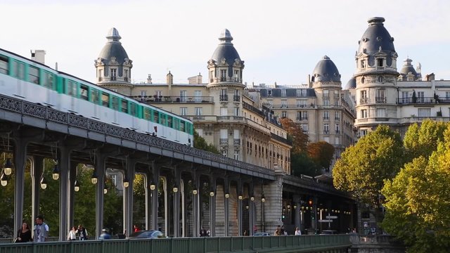 Paris, Aerial Metro view, HD (1920X1080, 25 fps)