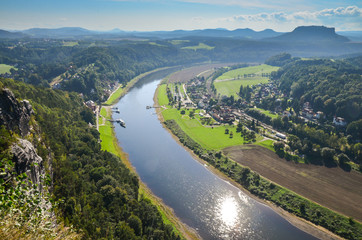 Blick auf Elbelandschaft
