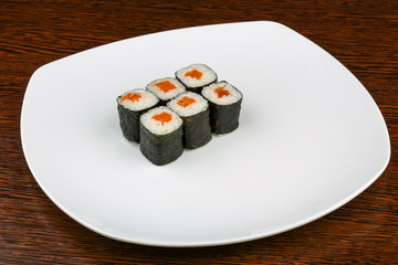 Salmon maki