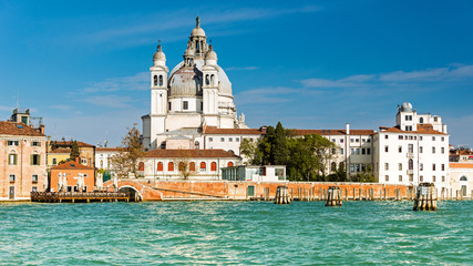 Fototapeta na wymiar Santa Maria della Salute, Venedig