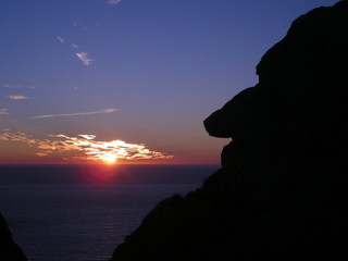 observando la puesta de sol