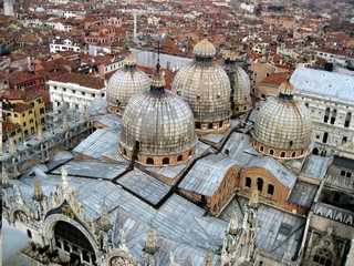 Fototapeta na wymiar Venezia, il Campanile di San Marco