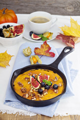 Healthy pumpkin baked oatmeal with banana