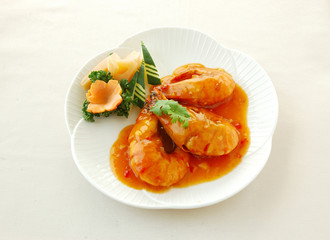 Fried prawn with spicy & sour sauce.	chinese cuisine. yumcha, chinese food. 


