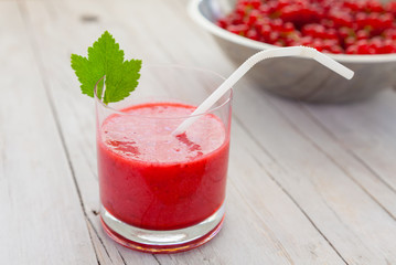 Fresh and healthy red currant smoothie