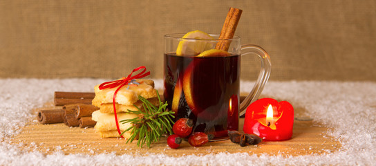 Christmas mulled wine and Advent candle.