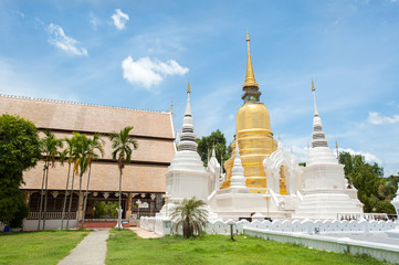 Fototapeta premium Exterior shot of Wat Suan Dok, Chiang Mai, Thailand.