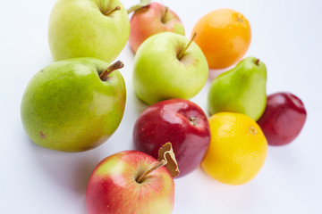 Fototapeta na wymiar fruits isolated