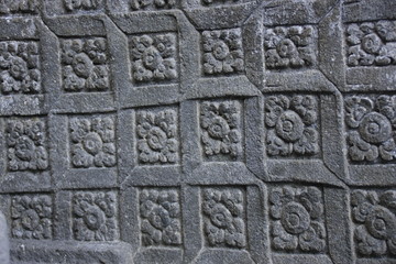 un bas relief à Prambanan