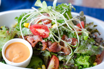 Grilled bacon and salad