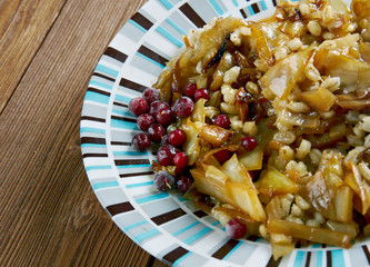 Perinteinen kaalilaatikko