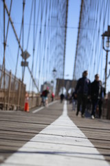 New York: Brooklyn Bridge - walkway
