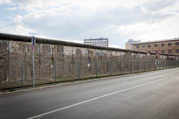 Fototapeta na wymiar Muro di Berlino