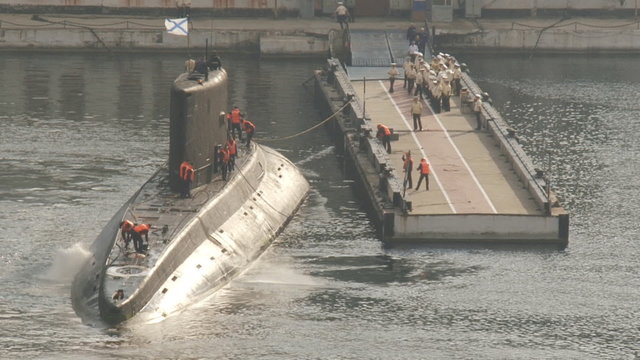 submarine returns to base